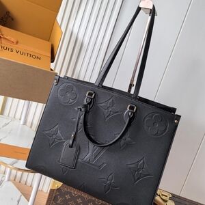 <AUTHENTIC>Louis Vuitton bag